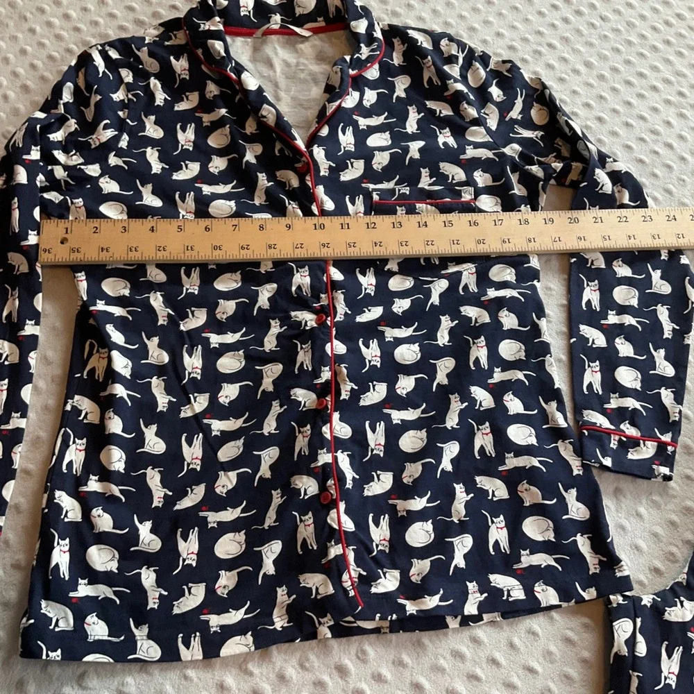 Woman's Pajama Set Women‎ Size 10 Navy Blue Cat Print 100% Cotton Long Sleeve